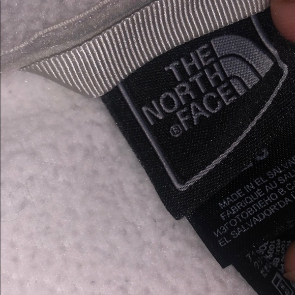White North Face Zip - Picture 4 of 6